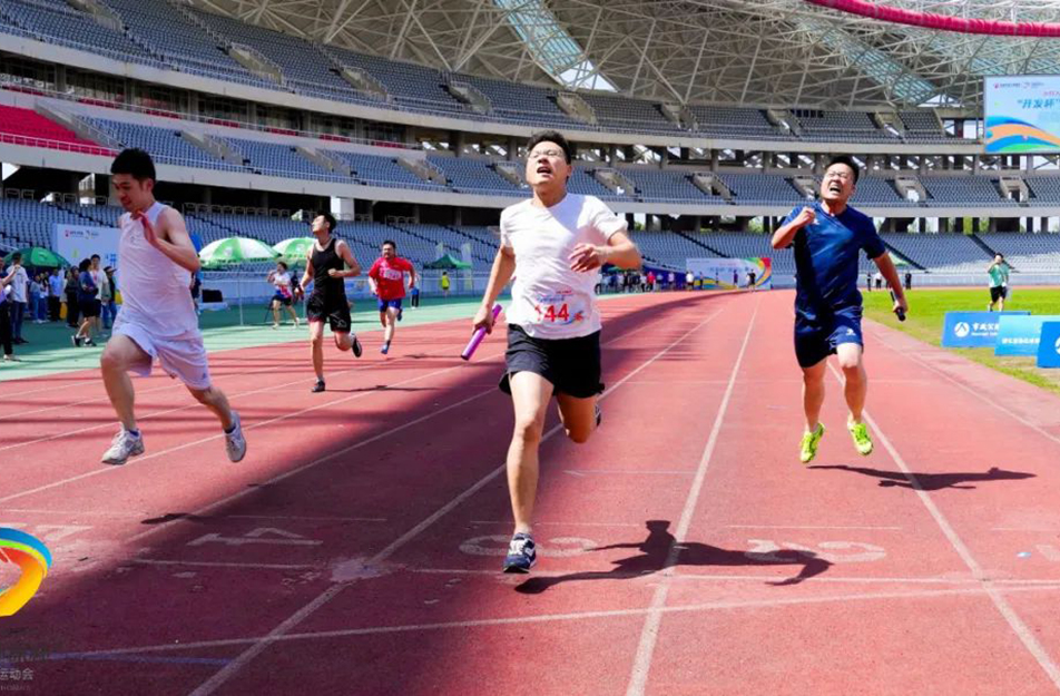 南昌市政公用集團第七屆“富春環保杯”運動會田徑比賽 南昌市政公用集團第七屆“富春環保杯”運動會田徑比賽